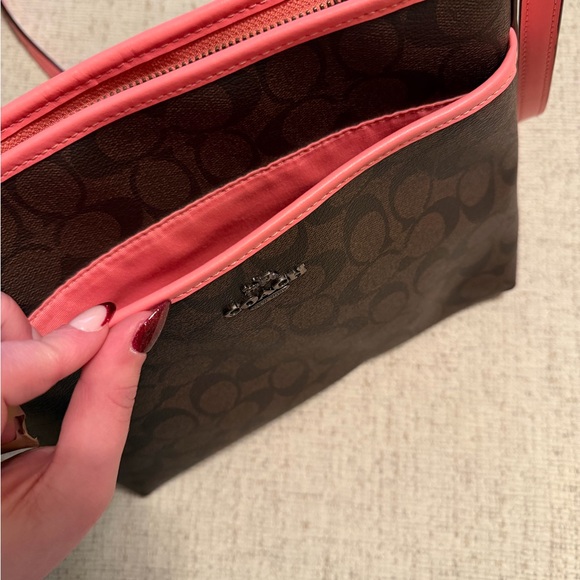 Coach Signature Brown and Pink Crossbody Bag - Picture 2 of 7